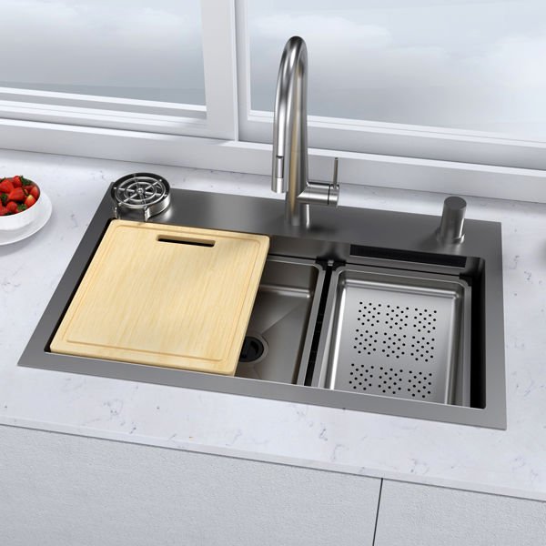 FOUNTAIN Eviye ve armatür seti, titanyum