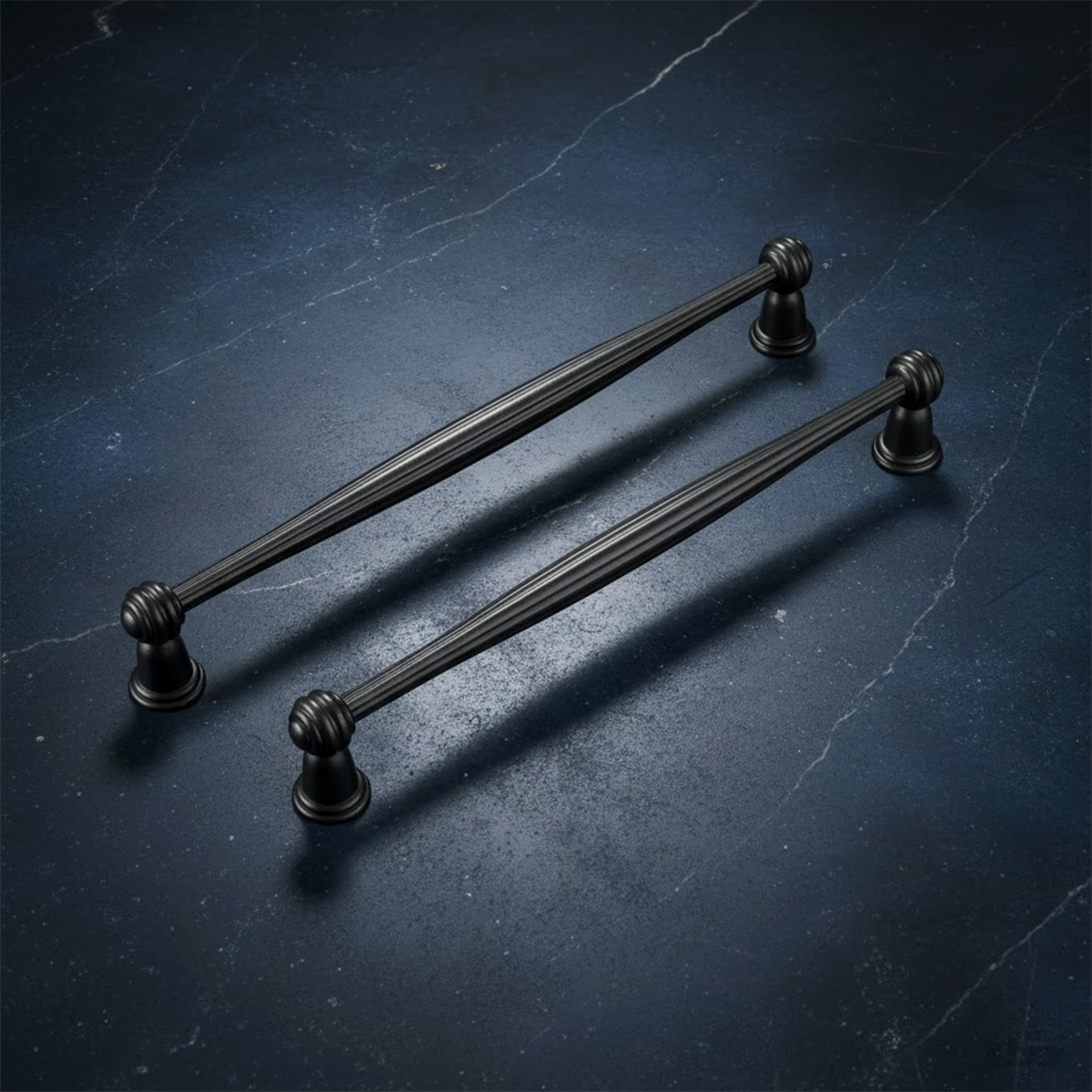 Sütun 160 mm Siyah Zamak Kulp Dolap Çekmece Vestiyer Kulbu