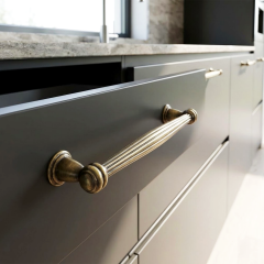 Sütun 128 mm Antik Sarı Zamak Kulp Dolap Kulbu